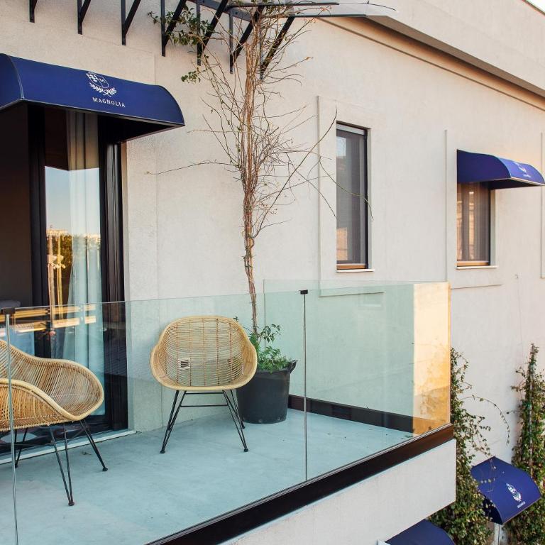 Magnolia Boutique Rooms - Camera Matrimoniale Deluxe con Balcone - 4