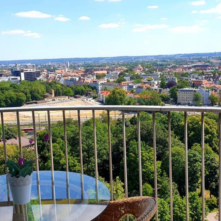 SUITE-21 City View Hotelturm Augsburg - Appartamento Superior - 48
