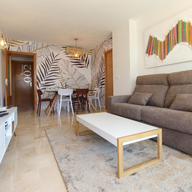 Apartamento Veremar, zona tranquila, con piscina, jardines, soleado y cerca de la playa de la cala, para disfrutar el mediterraneo - Apartamento de 3 dormitorios - 7