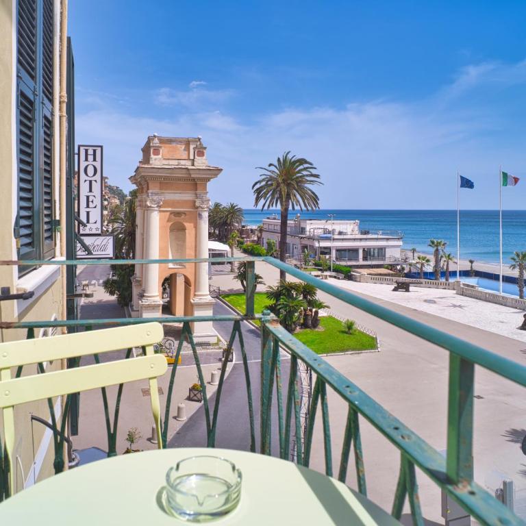 Medusa Apartment - Piazza 2 - Appartamento - 1