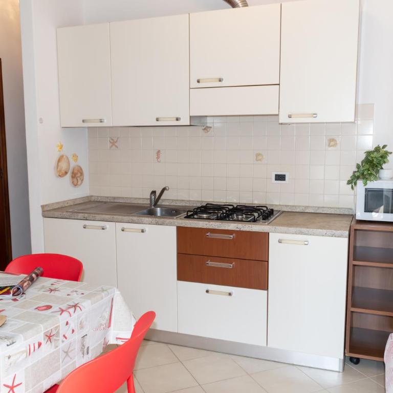 Residence Italia - Appartamento con Balcone - 1