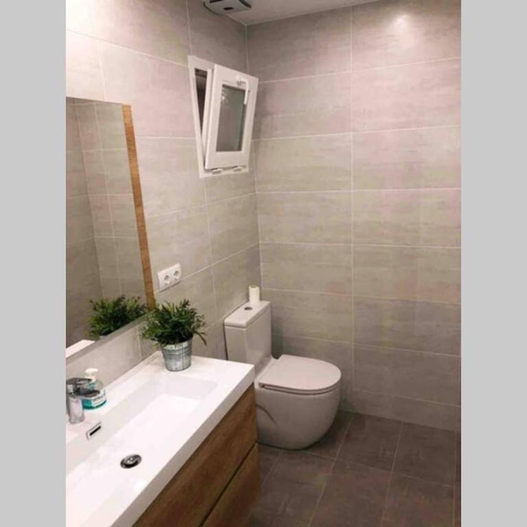 2 BEDROOM APARTMENT SANTS - Two-Bedroom Apartment - 19