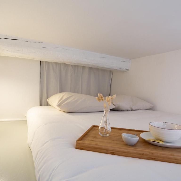 Plage à pied au cœur du vieil Antibes - Appartement - 8