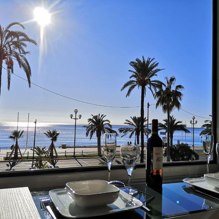 Le PALAIS, Promenade des Anglais, Luxry app, 2 ch, 2 SDB, 88m - Appartement 2 Chambres - 31