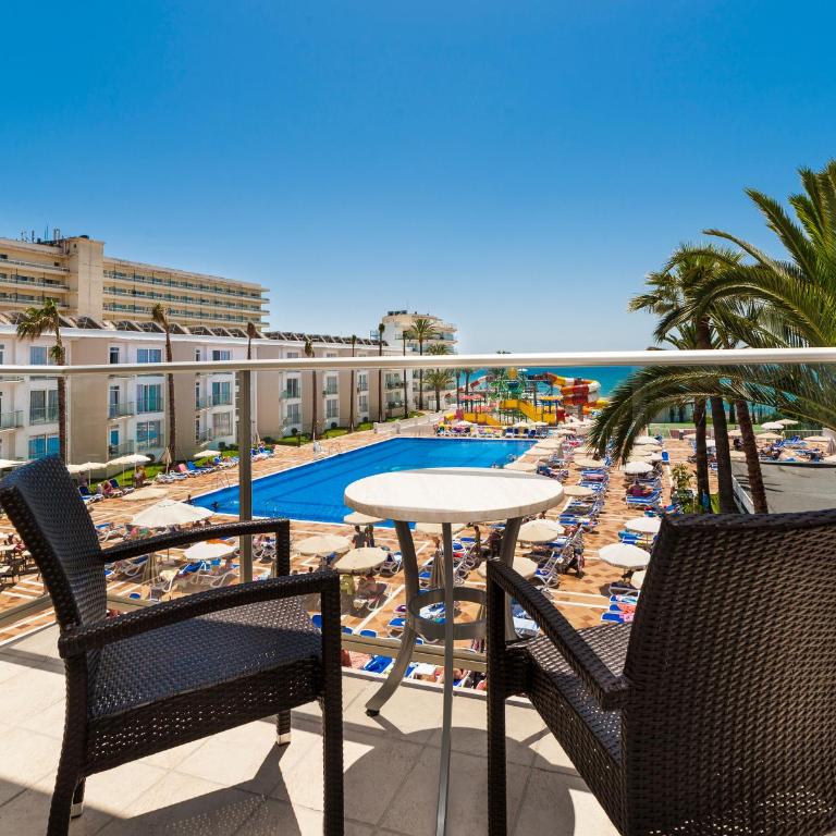Globales Playa Estepona - Habitación Doble Superior con balcón - 1