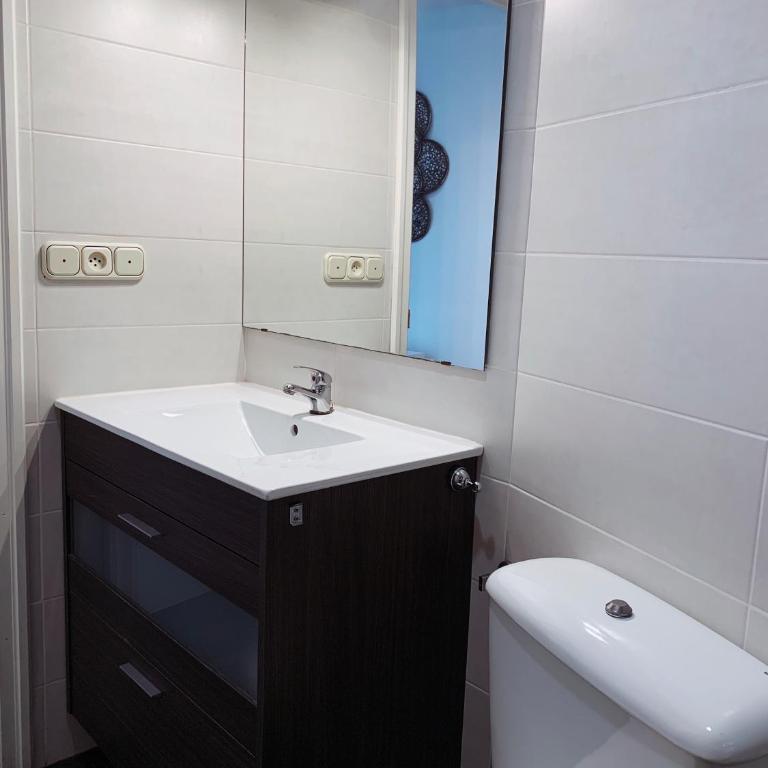 Ayuntamiento Silence - One-Bedroom Apartment - 51