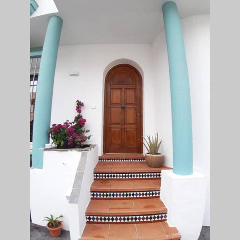 CASA DE DISEÑO EN LA PLAYA. - Casa de 5 dormitorios - 32