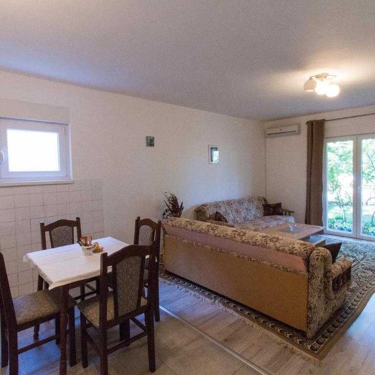 City View Apartment - Two-Bedroom Apartment - 16