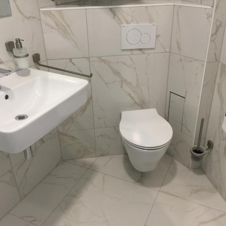 Gästehaus Jasmin - 2 Doppelzimmer mit Verbindungstür - 11