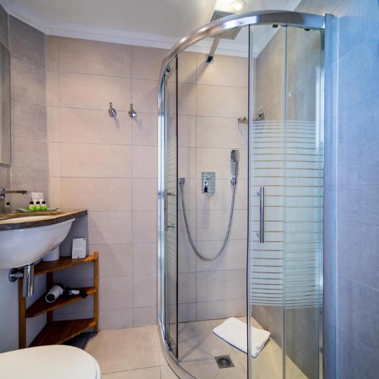 Hôtel Le Rabelais - Chambre Double avec Terrasse - 9