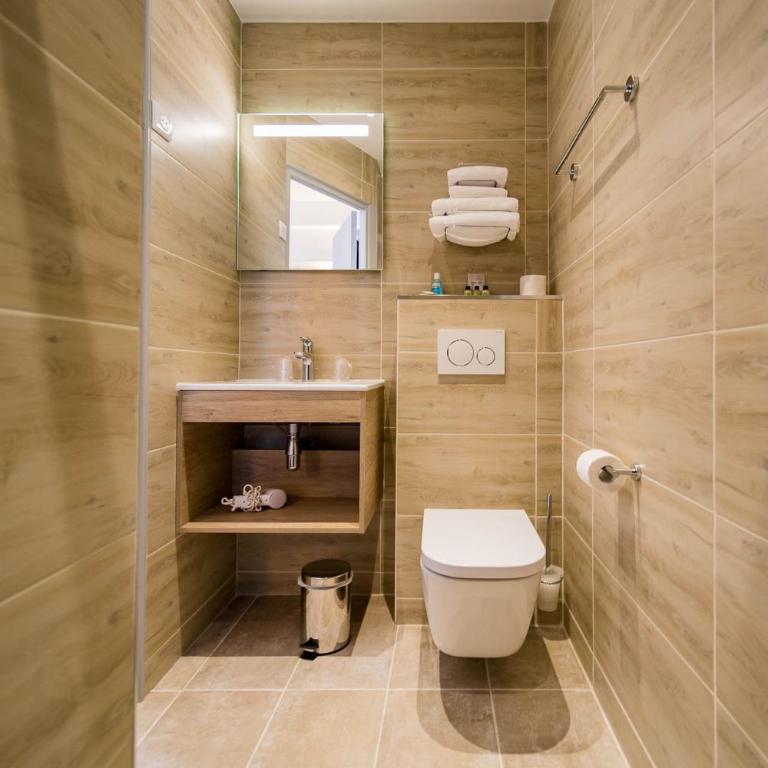 Hôtel Le Rabelais - Chambre Double Privilège avec Vue sur la Mer - 2