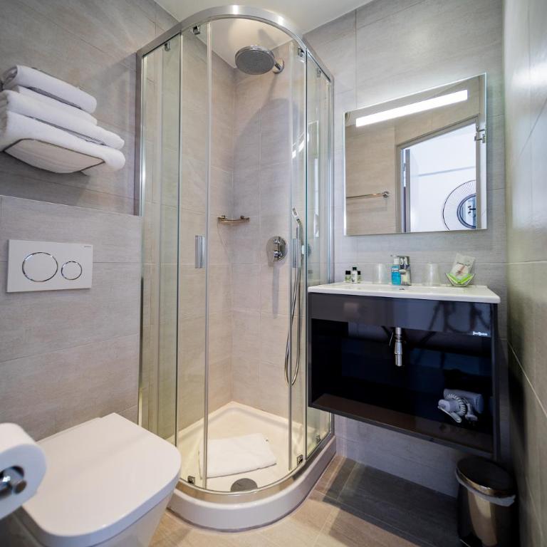 Hôtel Le Rabelais - Chambre Double Supérieure - 4