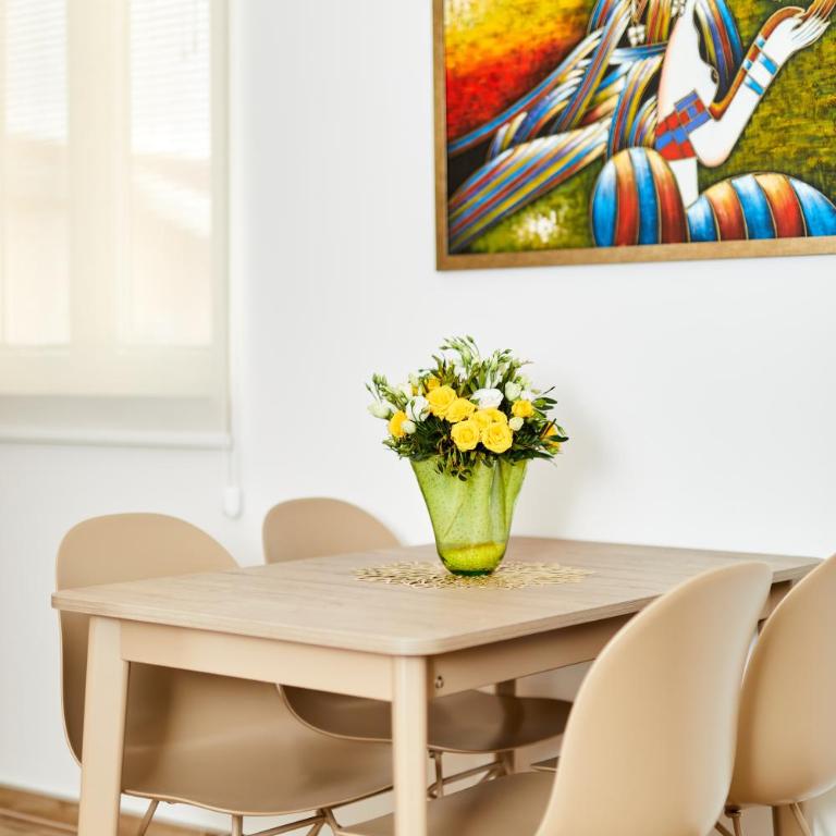 42° North Apartments - One-Bedroom Apartment - 21