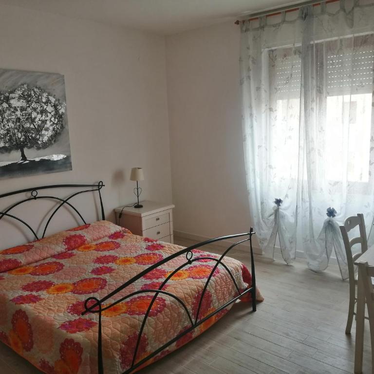 Alghero Mare Chiaro-Guest House - Camera Tripla con Bagno Privato Esterno - 13