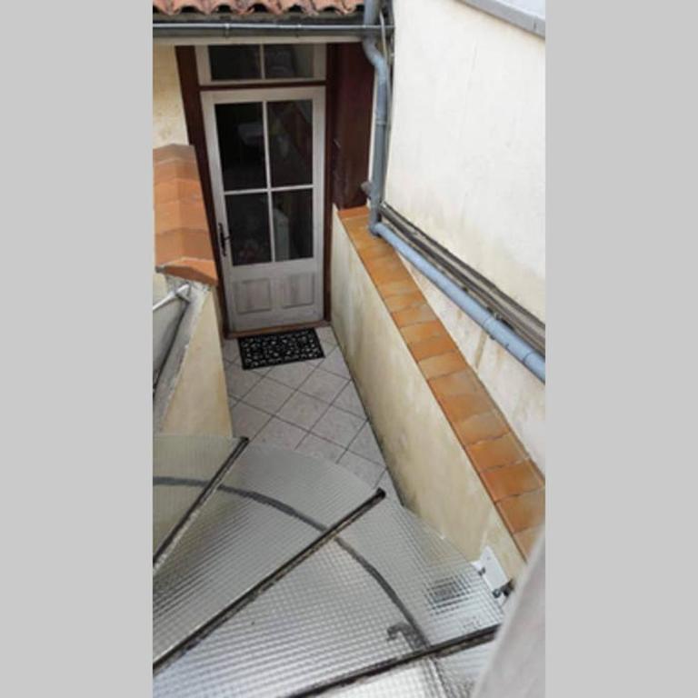 Joli petit loft dans échoppe pierre centre-ville - Appartement avec Terrasse - 23