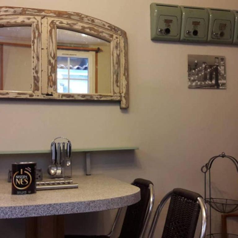 Joli petit loft dans échoppe pierre centre-ville - Appartement avec Terrasse - 6