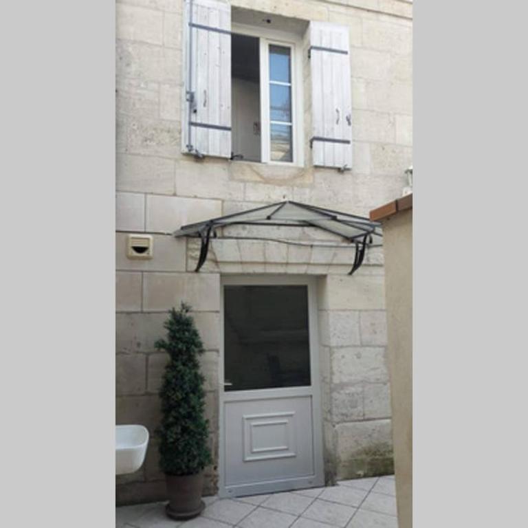 Joli petit loft dans échoppe pierre centre-ville - Appartement avec Terrasse - 2