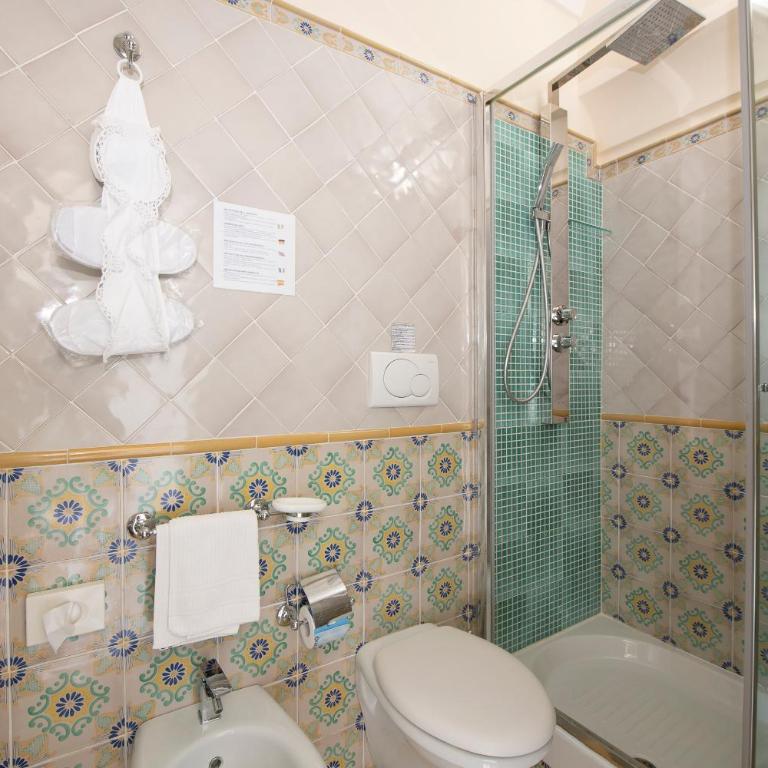 Amalfi Old Square room & apartments , 73 steps from the street - Appartamento con Balcone e Vista Mare - 8