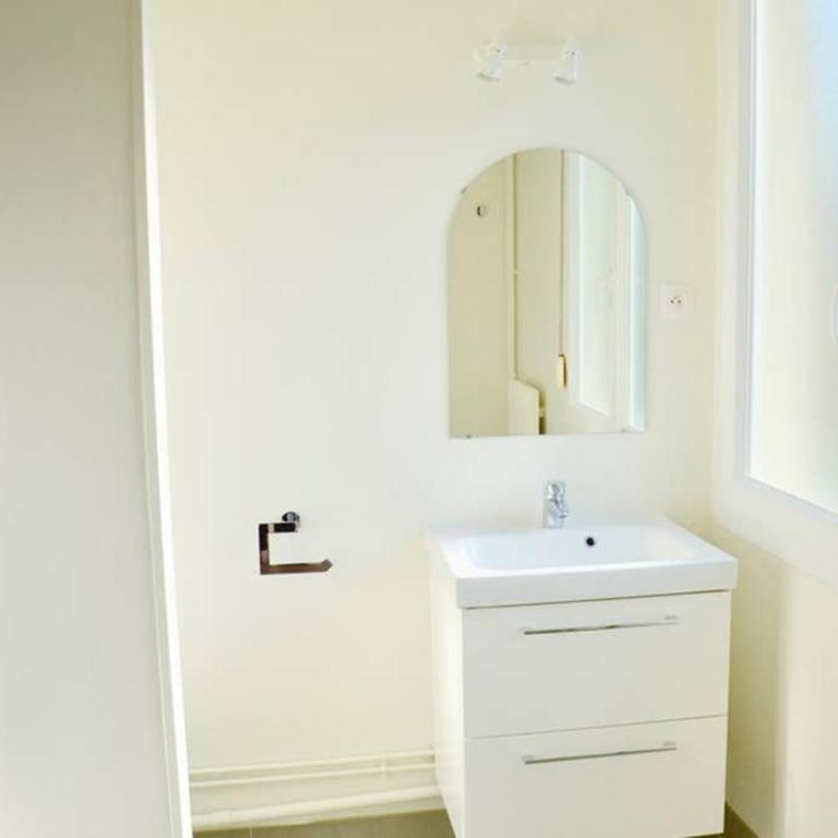 Dolmen Adrien 1 - One-Bedroom Apartment - 9