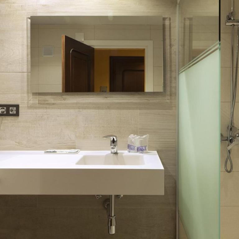 Hotel Rovira - Habitación Individual - 1