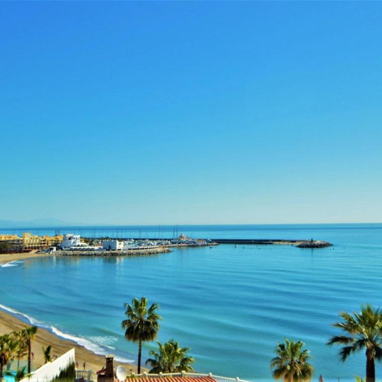 Excepcional Duplex al lado de la playa y con vistas al mar - Apartamento de 3 dormitorios - 1