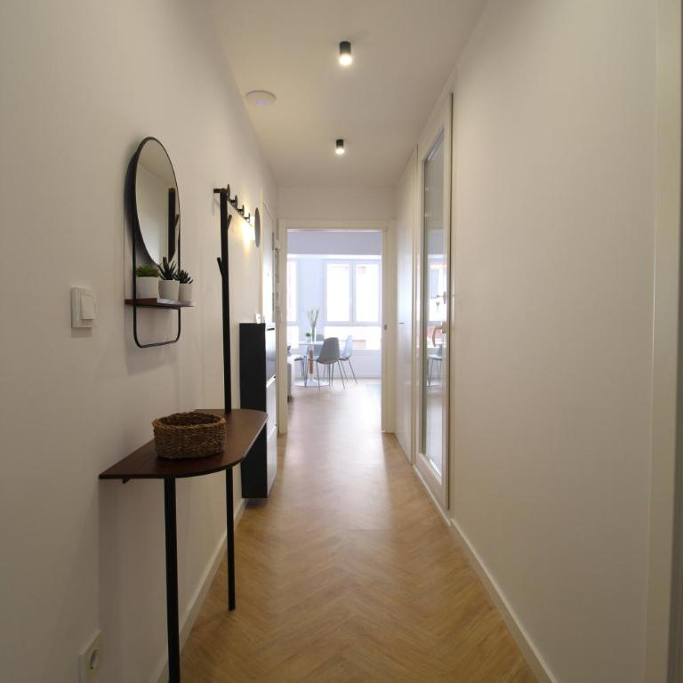 Encanto en el centro de Alicante - Two-Bedroom Apartment - 16