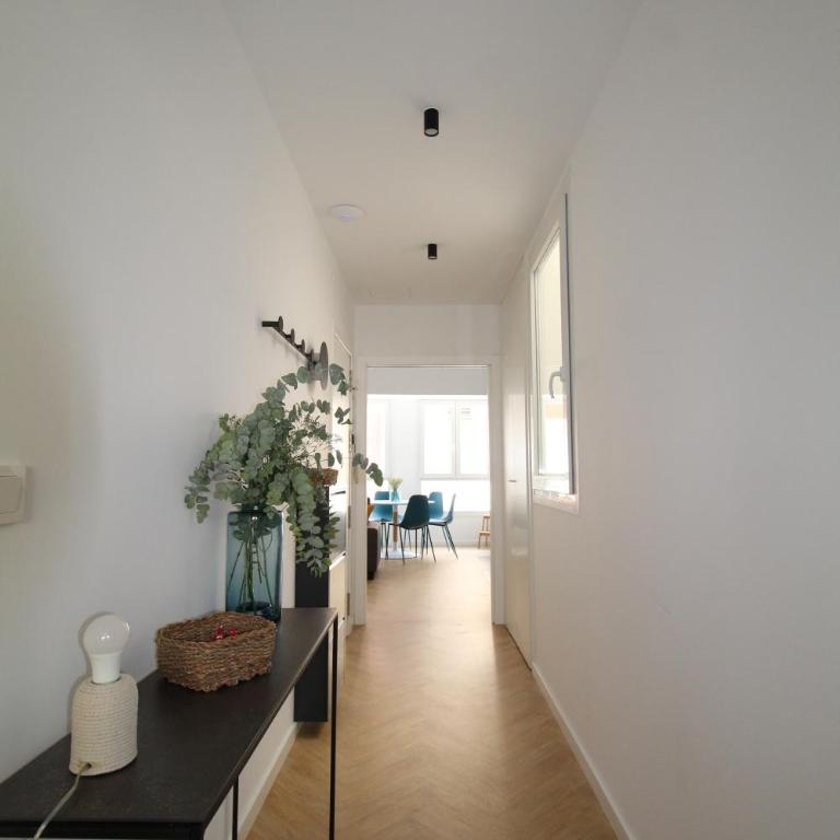 Encanto en el centro de Alicante - Two-Bedroom Apartment - 19