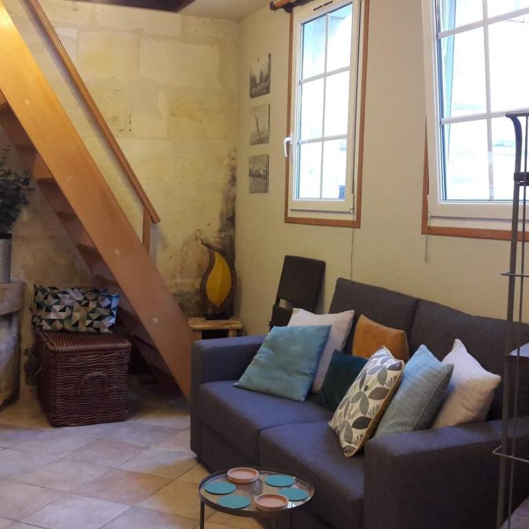 Joli petit loft dans échoppe pierre centre-ville - Appartement avec Terrasse - 1