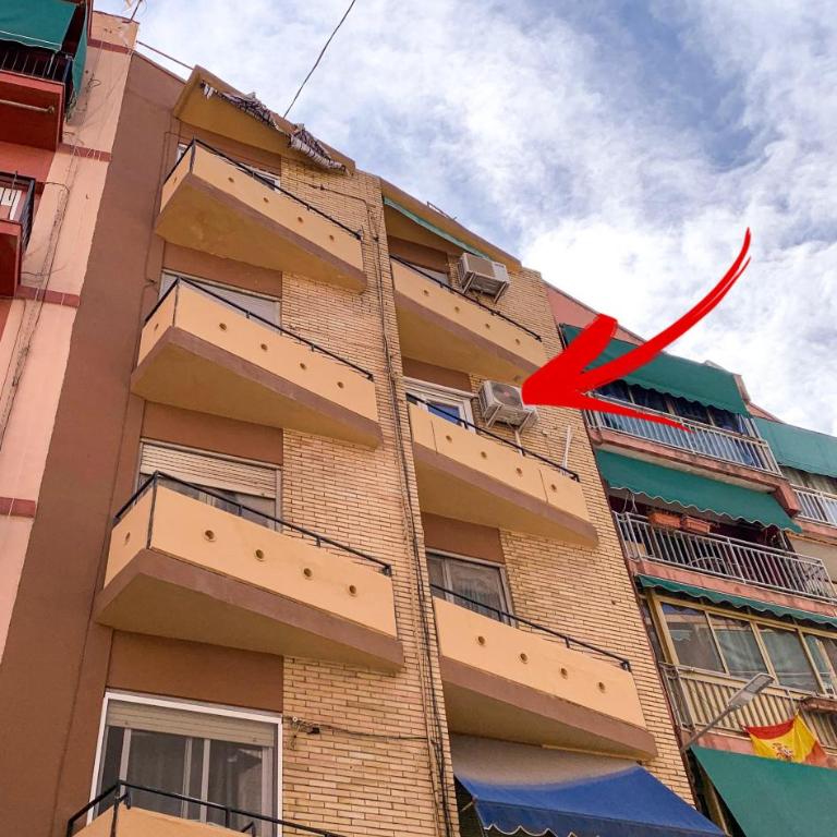 Spanish style flat close to center - Two-Bedroom Apartment - 31