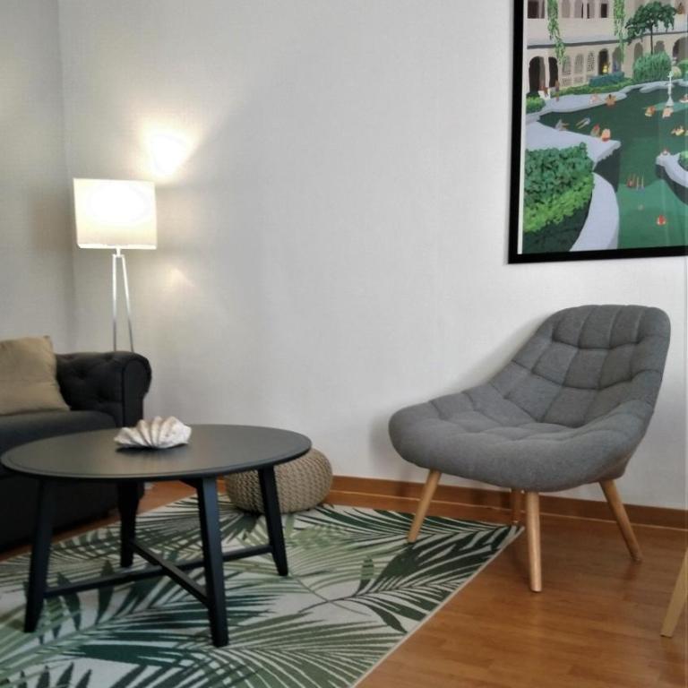 Grande Plage La Garçonnière du Palais 3 étoiles de charme - Apartment mit 1 Schlafzimmer - 7