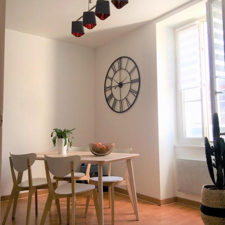 Grande Plage La Garçonnière du Palais 3 étoiles de charme - Apartment mit 1 Schlafzimmer - 12