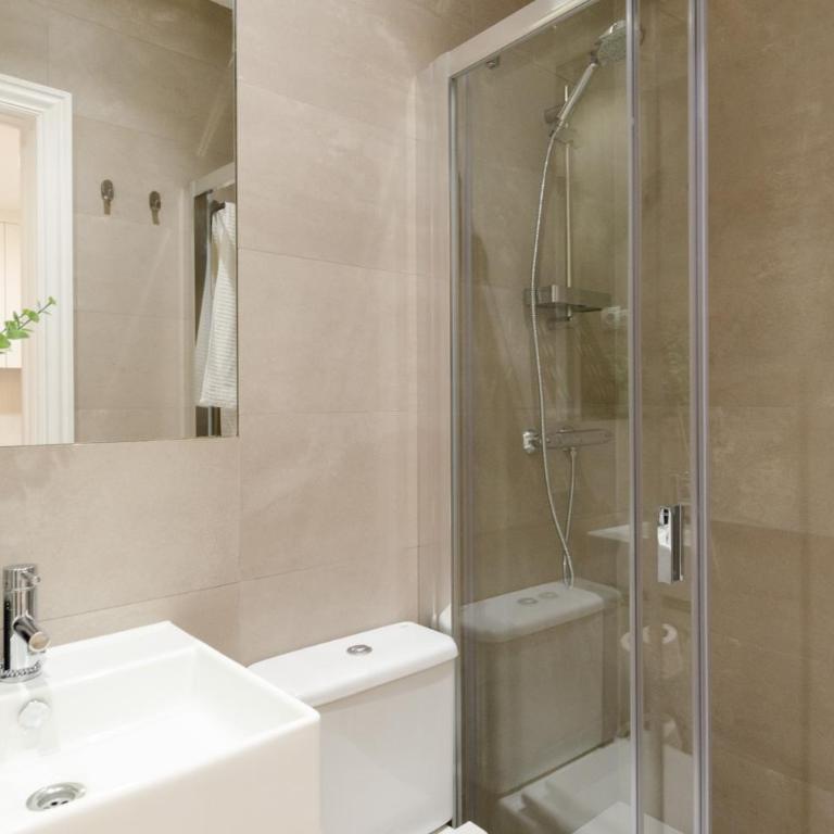 Palacio Premium Stay - Two-Bedroom Apartment - 30