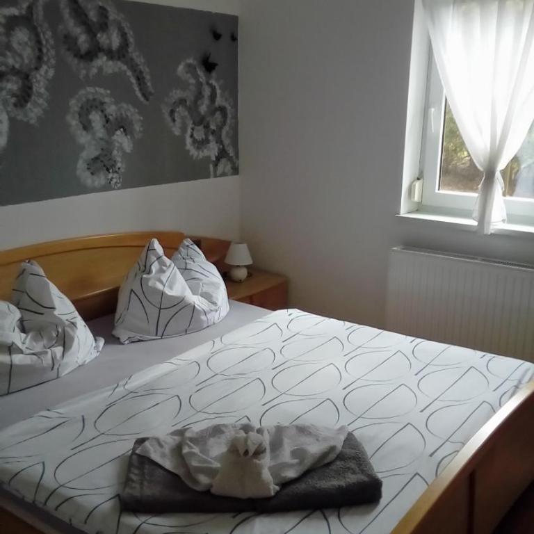Landhaus Tirol - Apartment mit 1 Schlafzimmer und Terrasse - 10