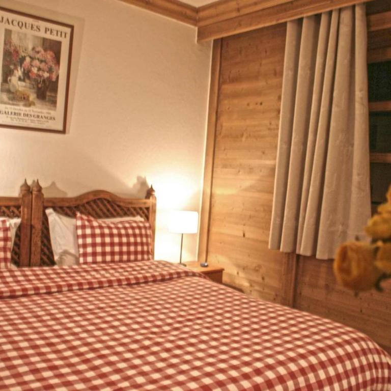 Chalet Les Alpes - Appartement 1 Chambre (2 Adultes + 2 Enfants) - Vue sur Montagne - 1