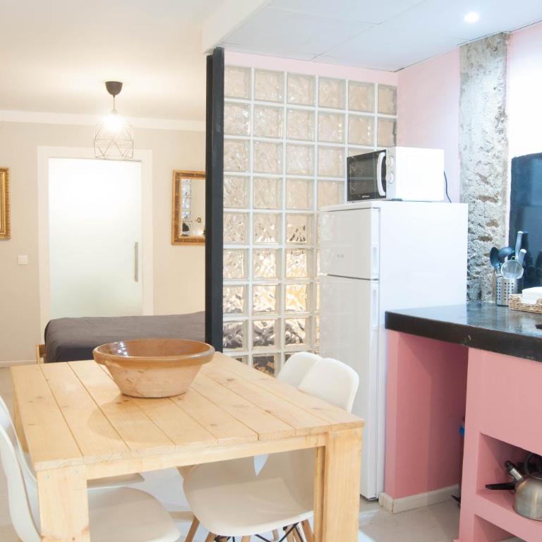 Apartamentos de la Parte Antigua de Cáceres - Standard Apartment - C/ Caleros - 8