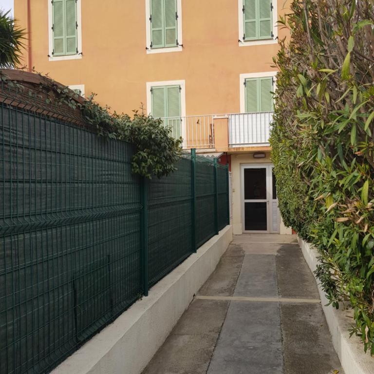 Cap Antibes à 400 m des plages - Appartement 1 Chambre - 18