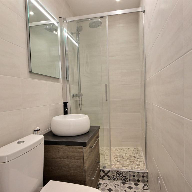 Cap Antibes à 400 m des plages - Appartement 1 Chambre - 15