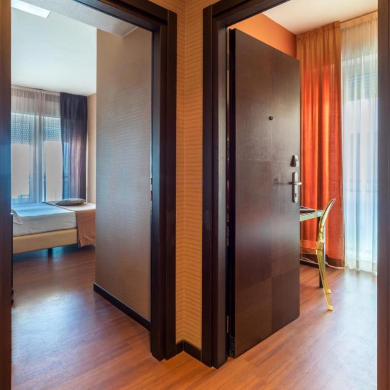 Hotel K2 Bellaria - Camera Tripla Superior - 7