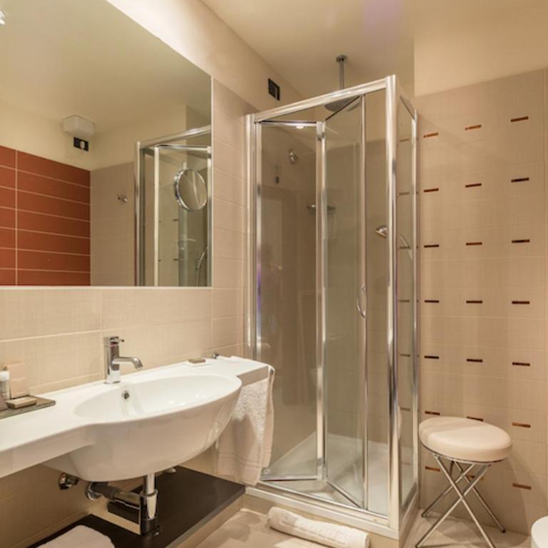 Hotel K2 Bellaria - Camera Tripla Superior - 2