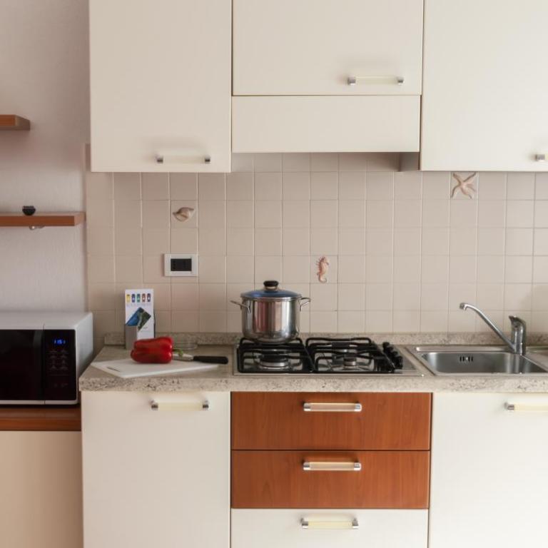 Residence Italia - Appartamento con Terrazza - 1