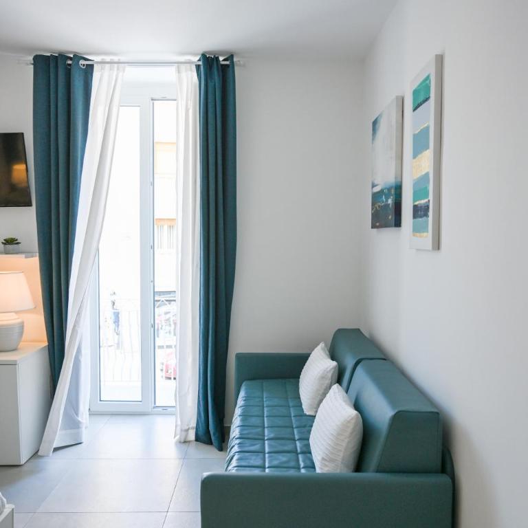 L'Ancora B&B - Camera Tripla con Balcone - 13