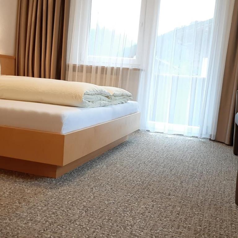 Hotel Garni Bergland - Dreibettzimmer - 1