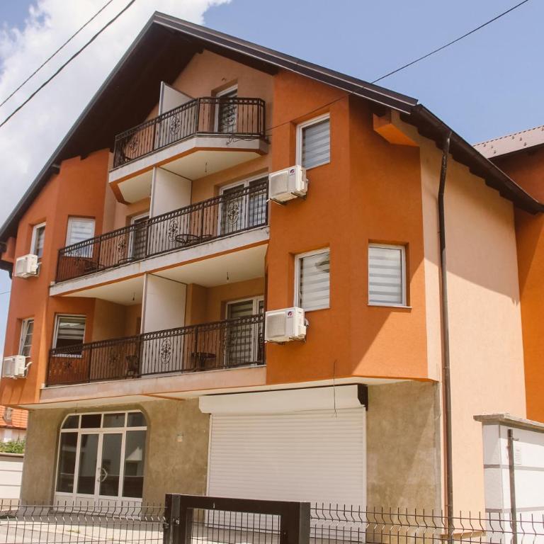 Golden House - Villa - 1