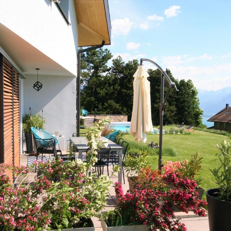 Montreux Holiday Home - Deluxe Villa - 37