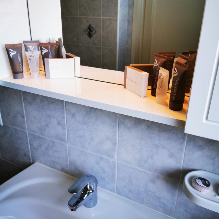 Villa Mirella Sea View Apartments - One-Bedroom Apartment - 14