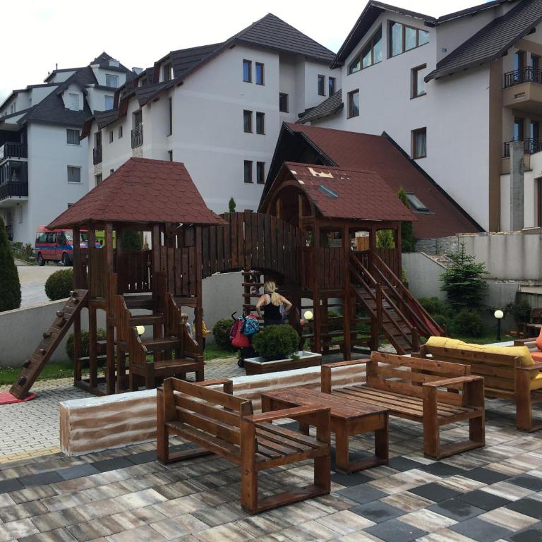 Ski & Spa Apartment S20 Milmari Resort Kopaonik - Studio with Mountain View - 56