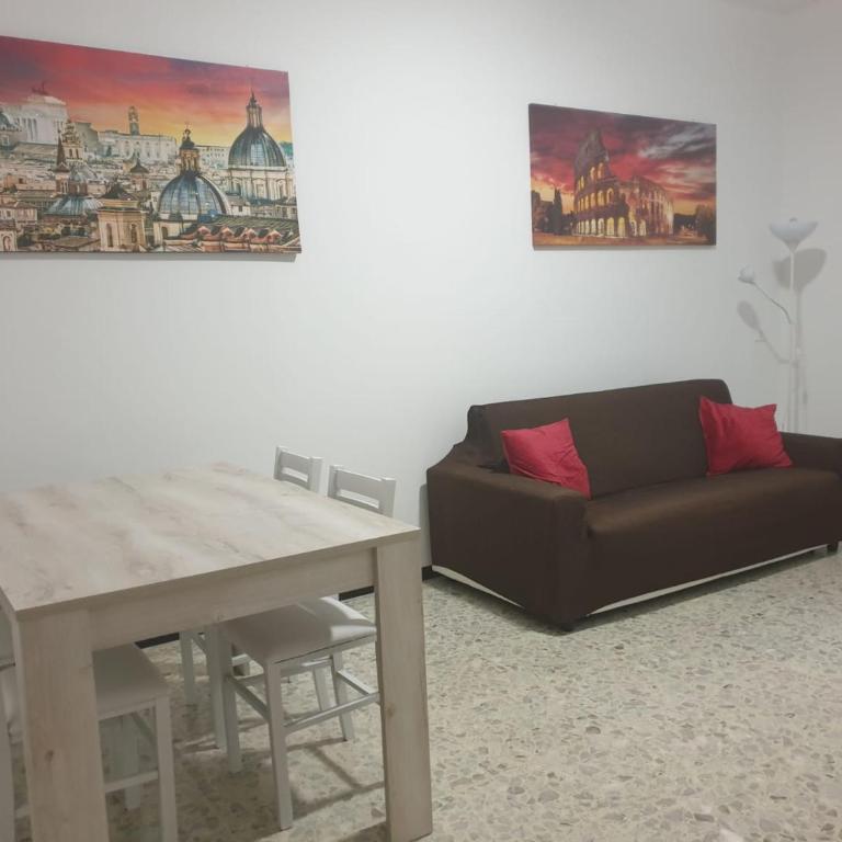 Trilocale Lido di Roma - Appartamento con 2 Camere da Letto - 9