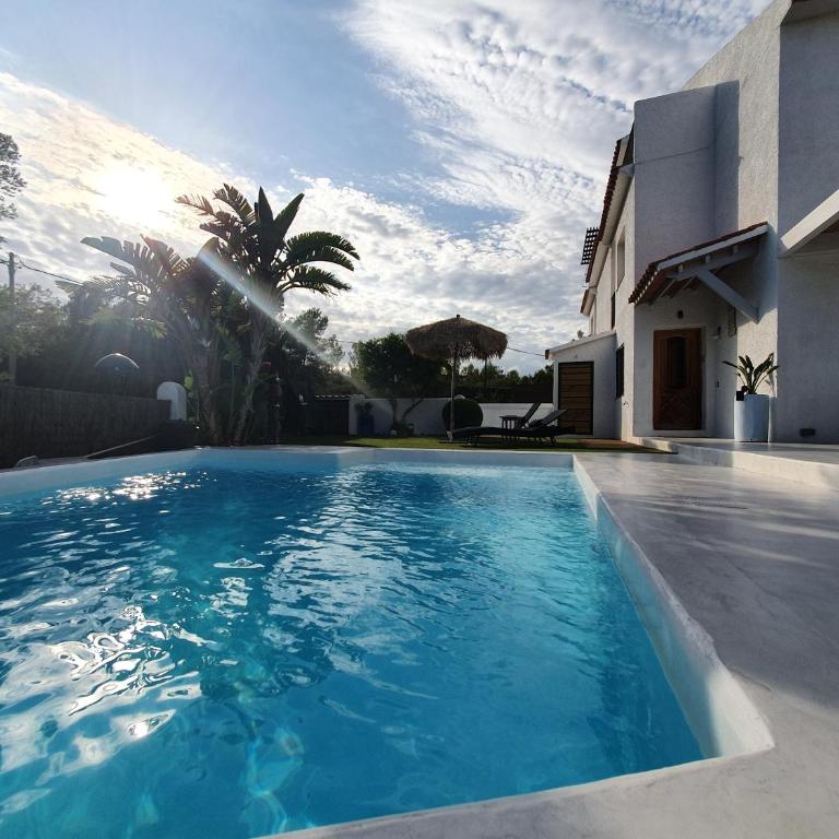 MAS BLANC - Casa de 4 dormitorios - 2