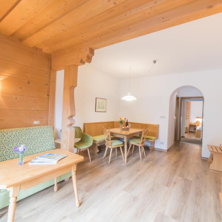 Pension Apartments Pardell - Apartment mit 1 Schlafzimmer - 10