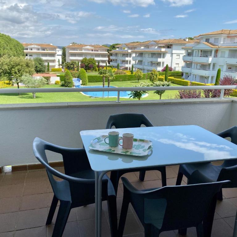 Apartamentos Plus Costa Brava Pals - Apartamento de 2 dormitorios - 2
